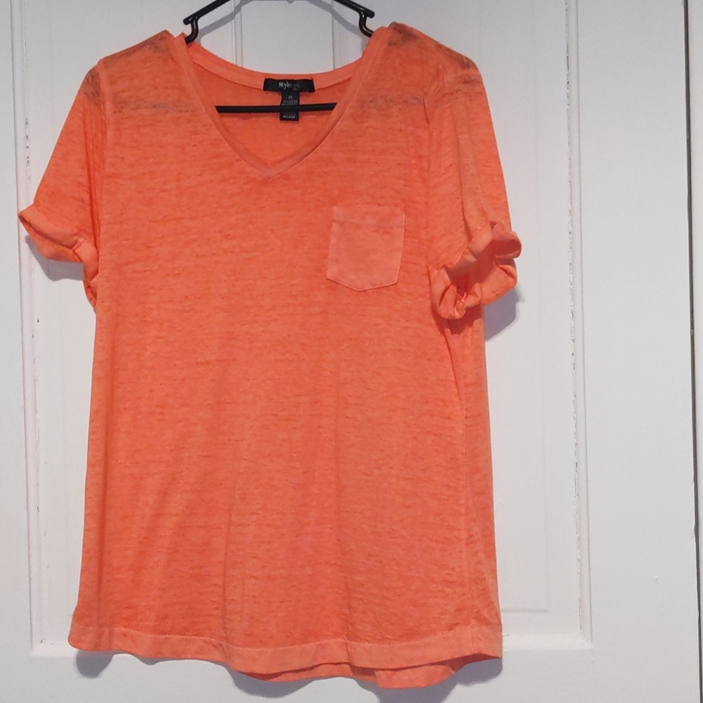 Women's Short Sleeve V-neck T-shirt